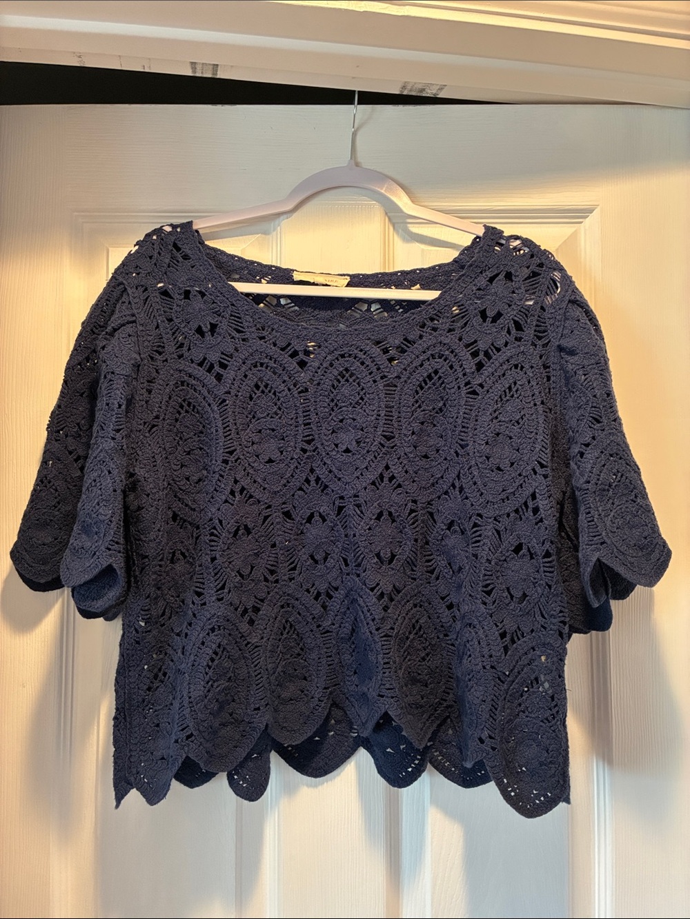 Solitaire Navy Crochet Lace Crop Top